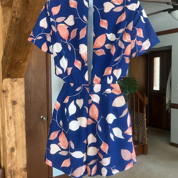 Blue Faith & Asher Romper | Side Cut Outs | Faux Wrap Skirt Sz Small - Picture 5 of 9